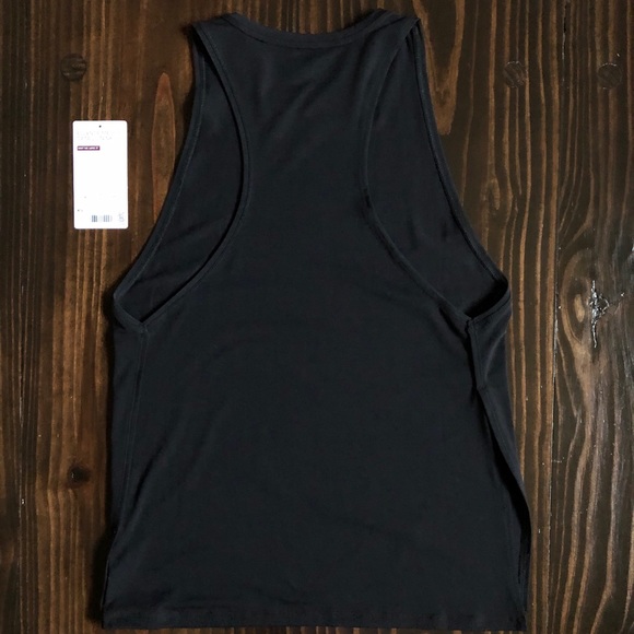 Athleta Essence Mesh Details Tank - Picture 4 of 8